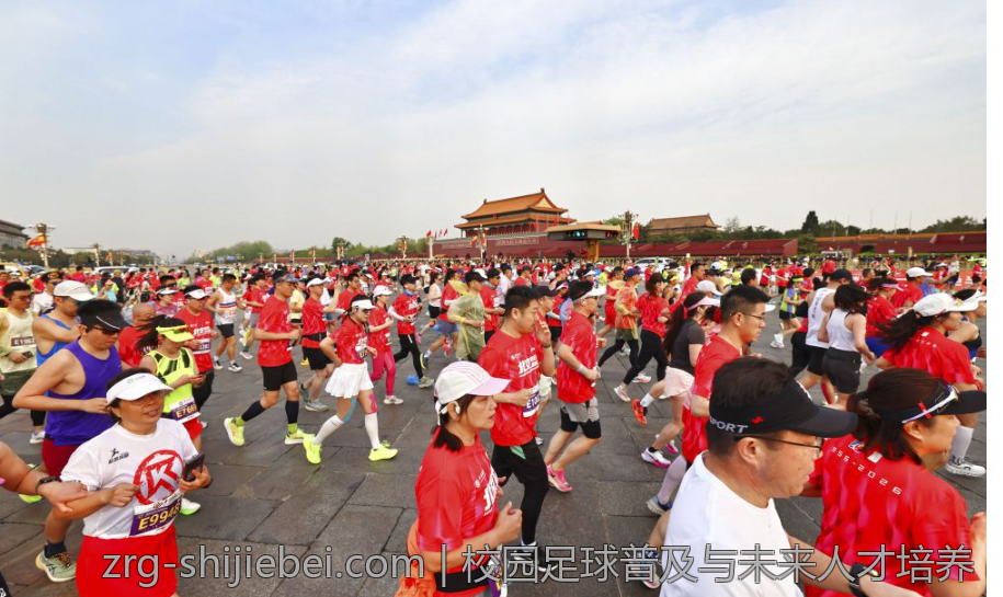 校园足球普及与未来人才培养